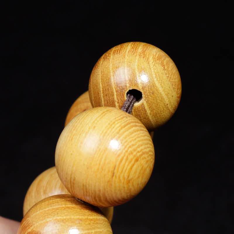 Authentic natural gold sandalwood gold silk teak hand string gold silk cat&#039;s eye buddhist beads men and women bracelet log wood