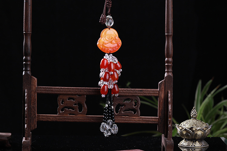 High-grade agate chalcedony auto pendant wholesale carbamide safety buckle car hanging High-grade agate chalcedony auto pendant wholesale carbamide safety buckle car hanging