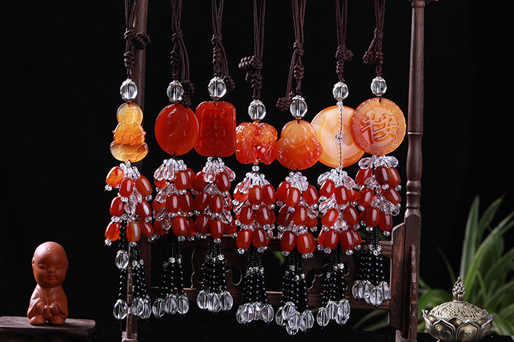 High-grade agate chalcedony auto pendant wholesale carbamide safety buckle car hanging High-grade agate chalcedony auto pendant wholesale carbamide safety buckle car hanging
