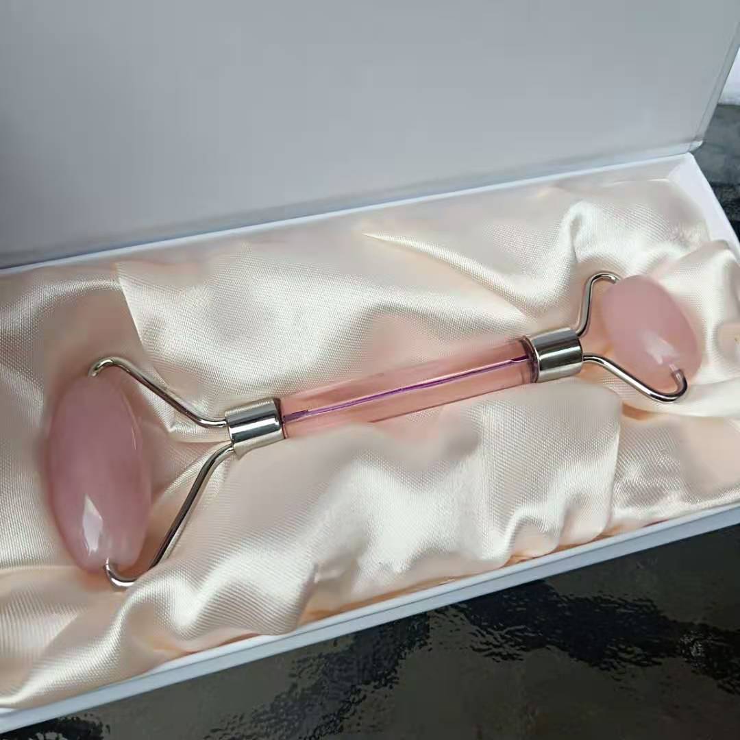 Natural Pink Crystal Roller Jade Beauty Instrument Powder Glass Massage Roller Face Slimming Face Lifting and Tightening Natural Pink Crystal Roller Jade Beauty Instrument Powder Glass Massage Roller Face Slimming Face Lifting and Tightening