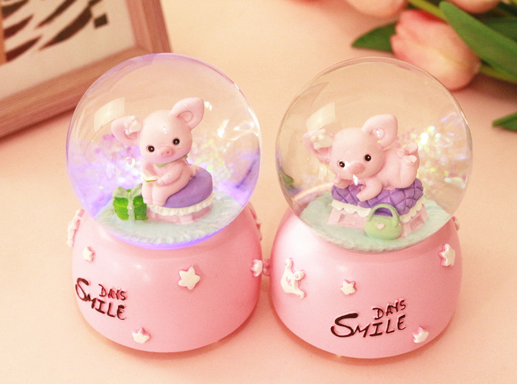 Music box music box creative reading reading pink pig crystal ball spin children girls bestie Christmas gift