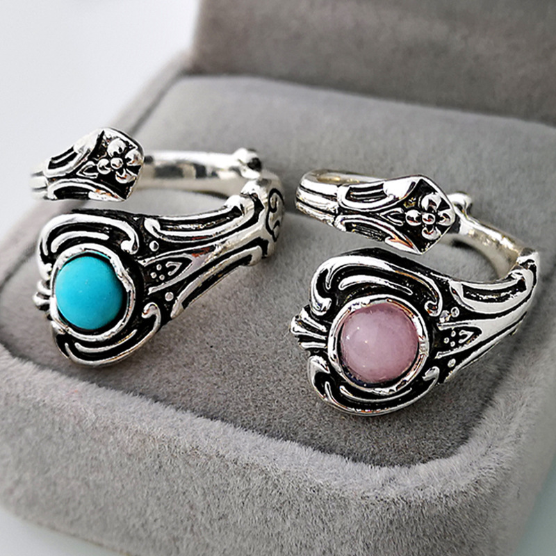 Rongyu New Retro Creative Rose Flower Pink Crystal Gemstone Ring European and American Couple Wedding Turquoise Ring Rongyu New Retro Creative Rose Flower Pink Crystal Gemstone Ring European and American Couple Wedding Turquoise Ring