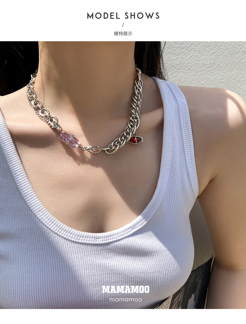 INS Cool Style Pink Crystal Clavicle Chain Women's Summer Niche High-Grade Design Necklace Internet Celebrity Temperament Necklace