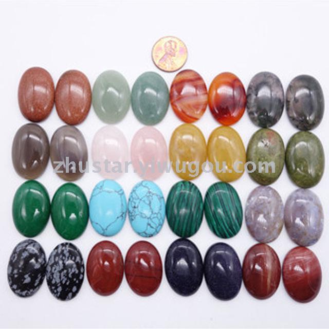 Natural stone, crystal, amethyst, agate, opal, tiger eye stone, various kinds of commandments.