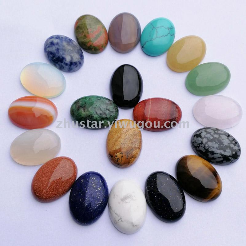 Natural stone, crystal, amethyst, agate, opal, tiger eye stone, various kinds of commandments.