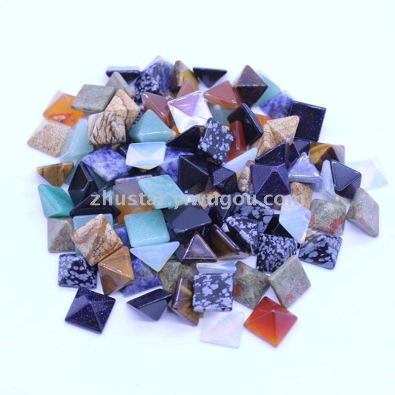 Natural stone, crystal, amethyst, agate, opal, tiger eye stone, various kinds of commandments. Natural stone, crystal, amethyst, agate, opal, tiger eye stone, various kinds of commandments.