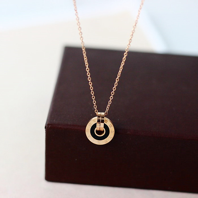 European and American Retro Roman Lettering Double Ring Fashion Personality All-Match Titanium Steel Rose Gold Ring Clavicle Chain Necklace for Women European and American Retro Roman Lettering Double Ring Fashion Personality All-Match Titanium Steel Rose Gold Ring Clavicle Chain Necklace for Women