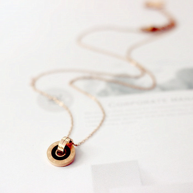 European and American Retro Roman Lettering Double Ring Fashion Personality All-Match Titanium Steel Rose Gold Ring Clavicle Chain Necklace for Women European and American Retro Roman Lettering Double Ring Fashion Personality All-Match Titanium Steel Rose Gold Ring Clavicle Chain Necklace for Women