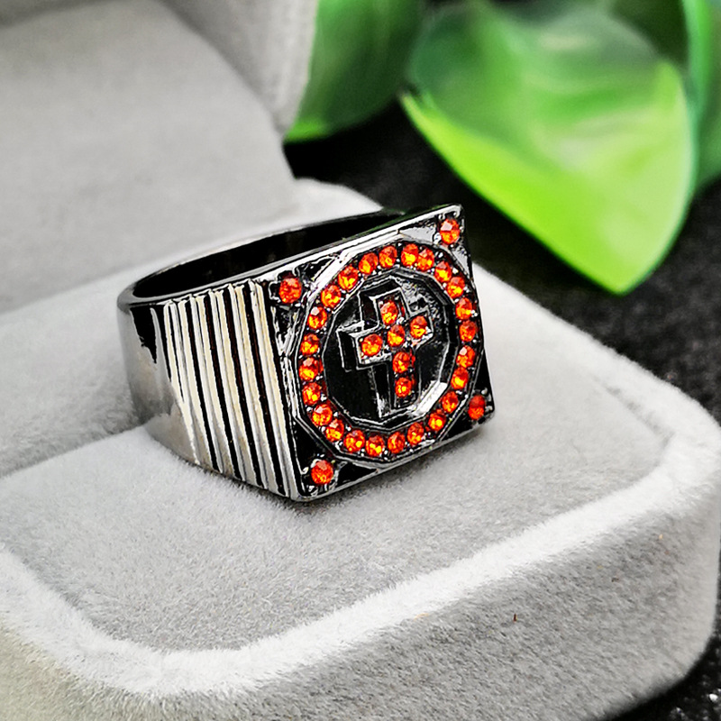 Rongyu EBay Fashion Inlaid Ruby Diamond Black Gold Ring European and American Popular Cross the Wedding Party Ring