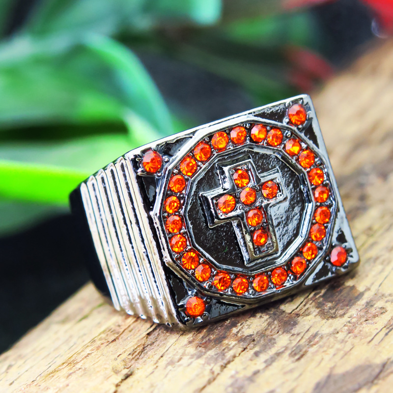 Rongyu EBay Fashion Inlaid Ruby Diamond Black Gold Ring European and American Popular Cross the Wedding Party Ring