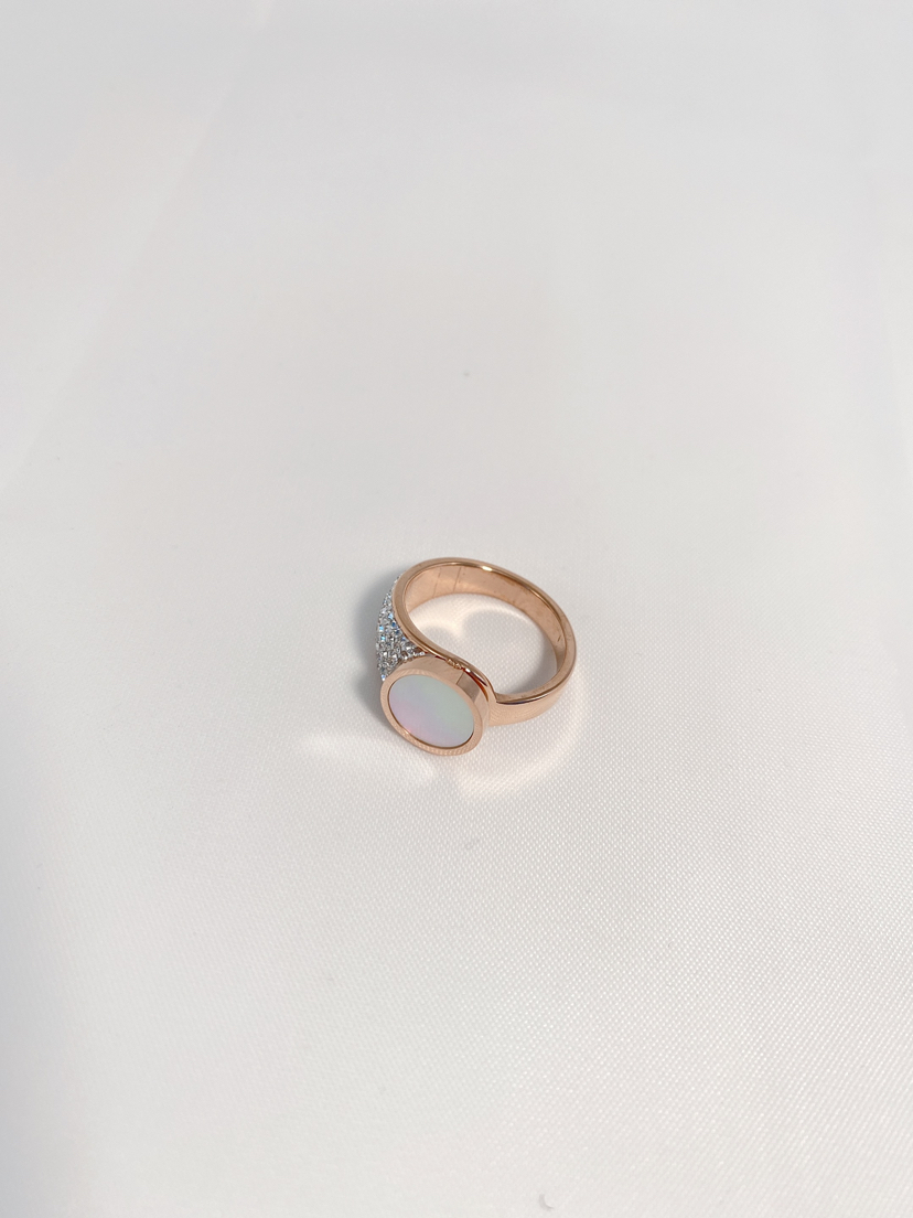 2020 Cool White Fritillaria Titanium Steel Rose Gold Ring Ins Students' Ring Cold Wind Series Fashionable Stylish Women 2020 Cool White Fritillaria Titanium Steel Rose Gold Ring Ins Students' Ring Cold Wind Series Fashionable Stylish Women