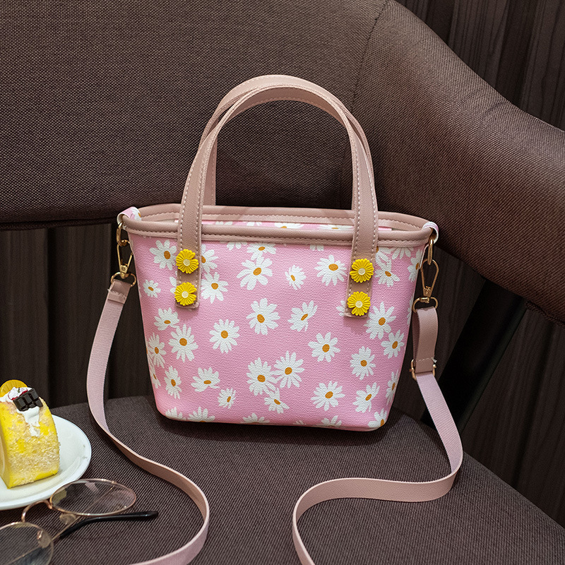 Internet Celebrity Little Daisy Small Square Bag 2021 New Korean Fashion Shoulder Messenger Bag Chrysanthemum Small Handbags