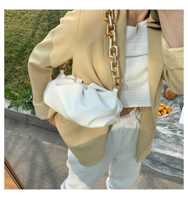 Texture Bags Western Style Handbags 2020 Popular New Fashion Wild Shoulder Underarm Package Portable Clouds Package Texture Bags Western Style Handbags 2020 Popular New Fashion Wild Shoulder Underarm Package Portable Clouds Package