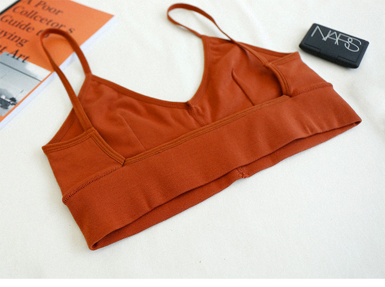 European and American Rib Cotton Low Backless Sexy V-neck Wireless Bra Set Shoulder Camisole Underwear Tz42001 European and American Rib Cotton Low Backless Sexy V-neck Wireless Bra Set Shoulder Camisole Underwear Tz42001