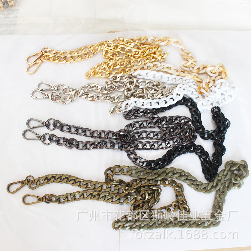 Bag Acrylic Chain Box and Bag Hardware Accessories Coin Purse Non-Fading Portable Crossbody Resin Chain Buckle Bag Acrylic Chain Box and Bag Hardware Accessories Coin Purse Non-Fading Portable Crossbody Resin Chain Buckle