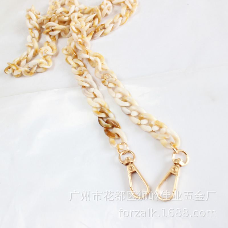 Bag Acrylic Chain Box and Bag Hardware Accessories Coin Purse Non-Fading Portable Crossbody Resin Chain Buckle Bag Acrylic Chain Box and Bag Hardware Accessories Coin Purse Non-Fading Portable Crossbody Resin Chain Buckle