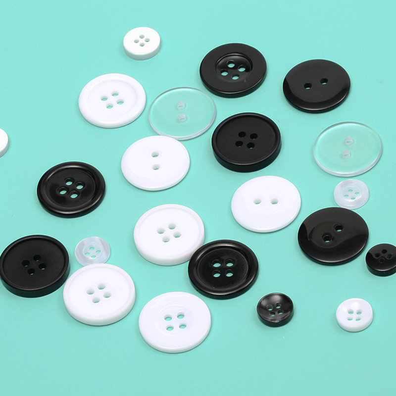 Resin Button Two-Eye Bread Buckle Wide Edge Black Transparent Button Four-Eye Thin Edges White Lining Windbreaker Button Accessories