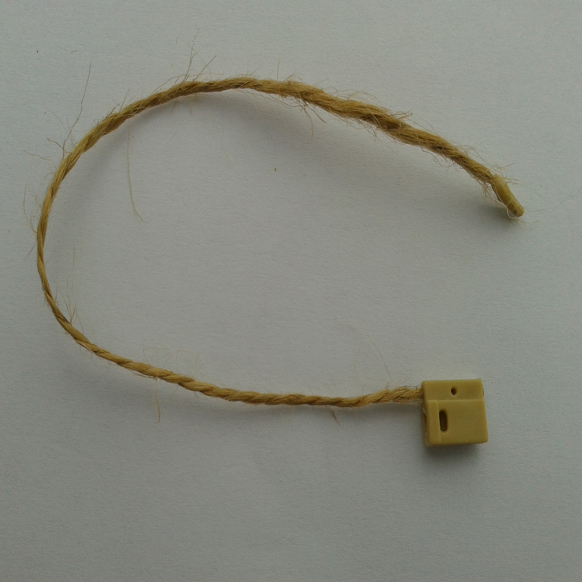 Manufacturers wholesale transparent i-type plastic needle clothing socks tag gun needle needle trademark line needle row needle Manufacturers wholesale transparent i-type plastic needle clothing socks tag gun needle needle trademark line needle row needle