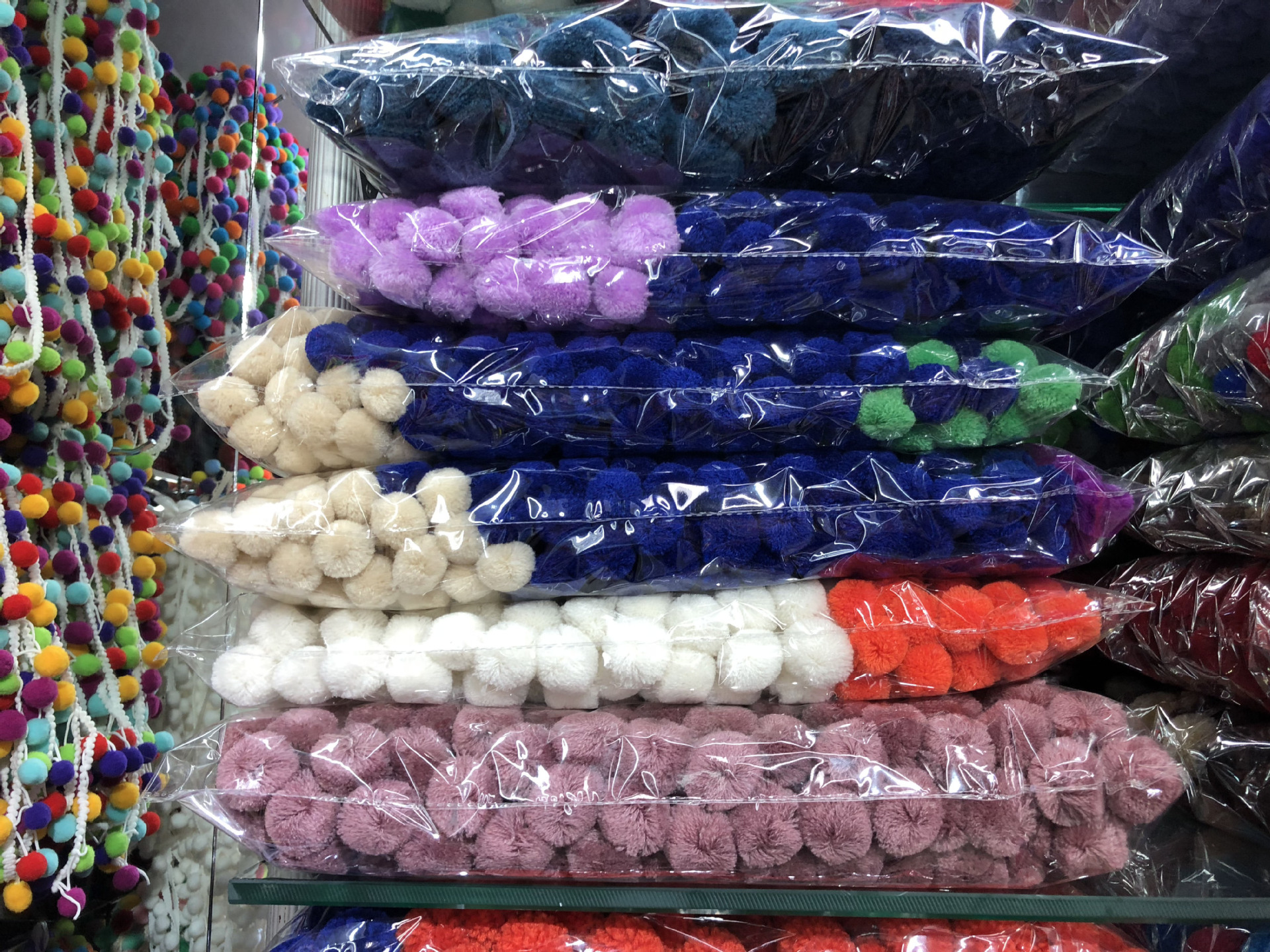 Wholesale color nylon machine repair ball ball high elastic polyester silk wool ball clothing toys diy ball ball