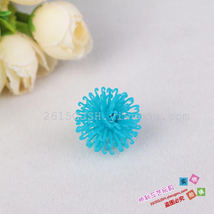 Block toy shaggy ball wool ball 400+ suit. Block toy shaggy ball wool ball 400+ suit.