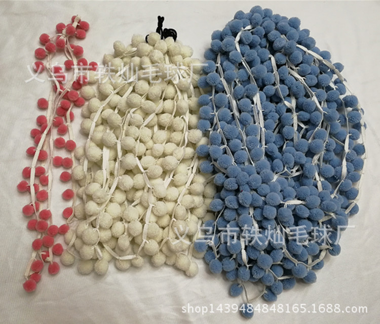 Factory direct sales right angle wool wool ball lace with hand triangle colorful ball hair ball lace accessories Factory direct sales right angle wool wool ball lace with hand triangle colorful ball hair ball lace accessories