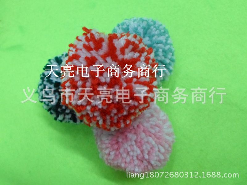 Manufacturers Sell a Large Number of Mixed Colors and Monochrome Wool Wool Ball Color Specifications. Anyone Who Is Interested Can Call Manufacturers Sell a Large Number of Mixed Colors and Monochrome Wool Wool Ball Color Specifications. Anyone Who Is Interested Can Call