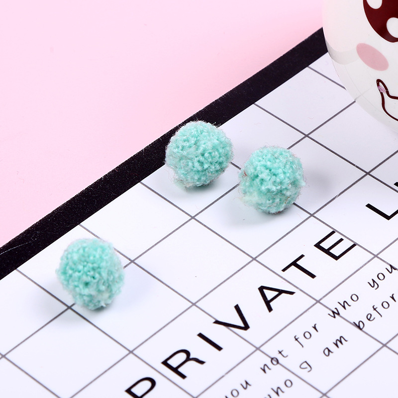 Spot supply cashmere ball teddy ball color wool ball clothing accessories can be customized manufacturers direct Spot supply cashmere ball teddy ball color wool ball clothing accessories can be customized manufacturers direct