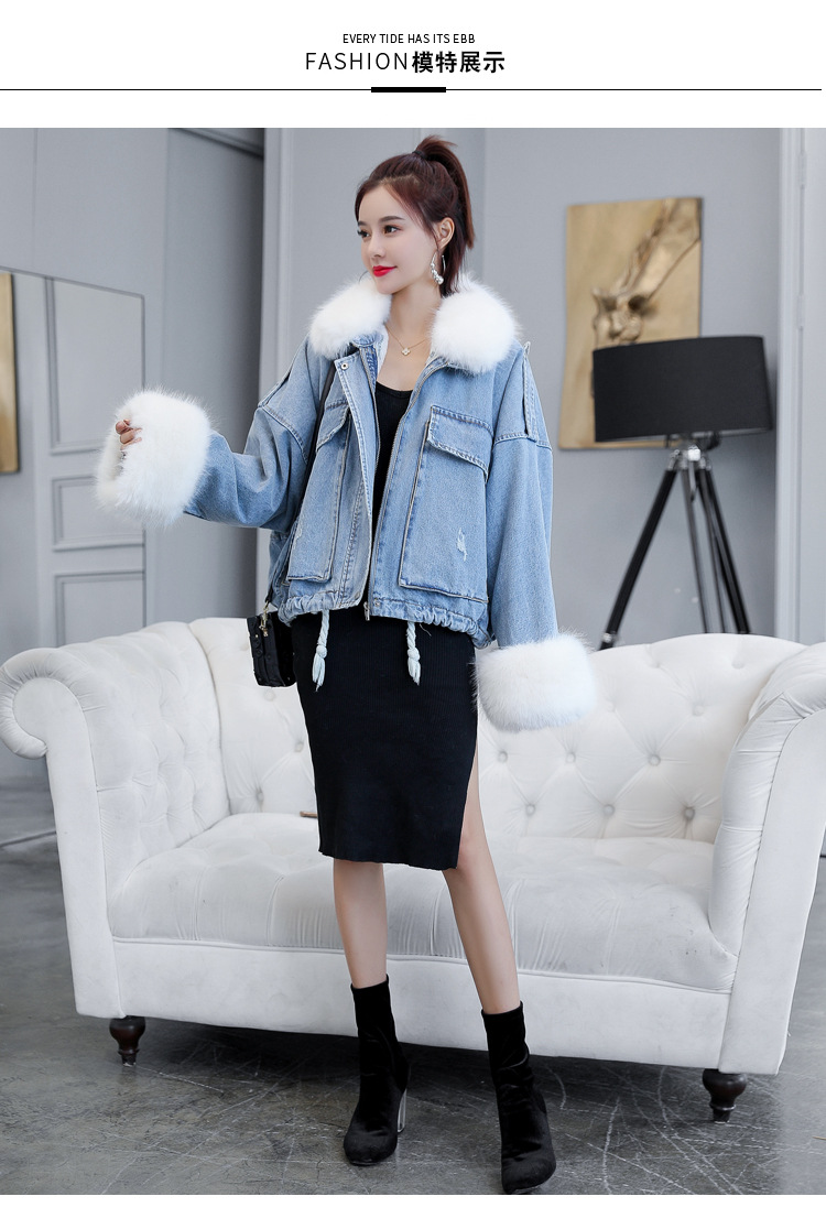 of loose and thickened plush liner with large fur collar cowboy extension over women 's cotton padded coat short coat of loose and thickened plush liner with large fur collar cowboy extension over women 's cotton padded coat short coat