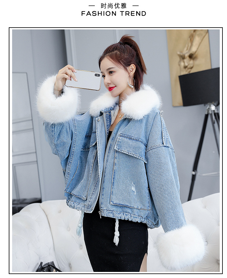 of loose and thickened plush liner with large fur collar cowboy extension over women 's cotton padded coat short coat of loose and thickened plush liner with large fur collar cowboy extension over women 's cotton padded coat short coat