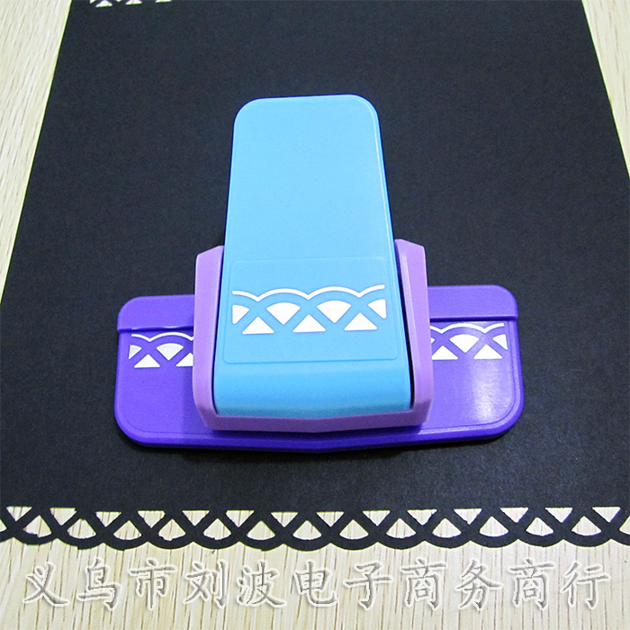 New Labor-Saving Edge Cutter Pattern Lace Knurling Tool Printing Machine Kindergarten Handmade Greeting Card Making Tools New Labor-Saving Edge Cutter Pattern Lace Knurling Tool Printing Machine Kindergarten Handmade Greeting Card Making Tools