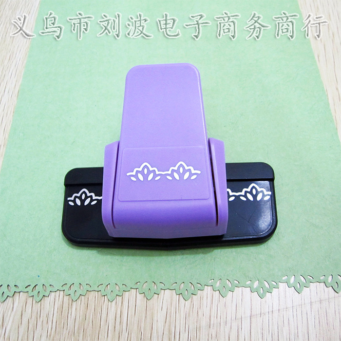 New Labor-Saving Edge Cutter Pattern Lace Knurling Tool Printing Machine Kindergarten Handmade Greeting Card Making Tools New Labor-Saving Edge Cutter Pattern Lace Knurling Tool Printing Machine Kindergarten Handmade Greeting Card Making Tools