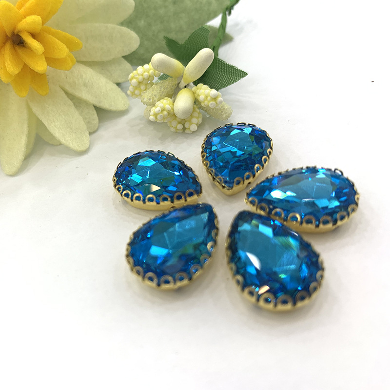 Water Drop Rhinestones D-Shaped Anti-Hook Gold Bottom DIY Wedding Shoes Accessories Lace Edge Diamond Super Flash Hand Sewing Drill Wholesale Water Drop Rhinestones D-Shaped Anti-Hook Gold Bottom DIY Wedding Shoes Accessories Lace Edge Diamond Super Flash Hand Sewing Drill Wholesale