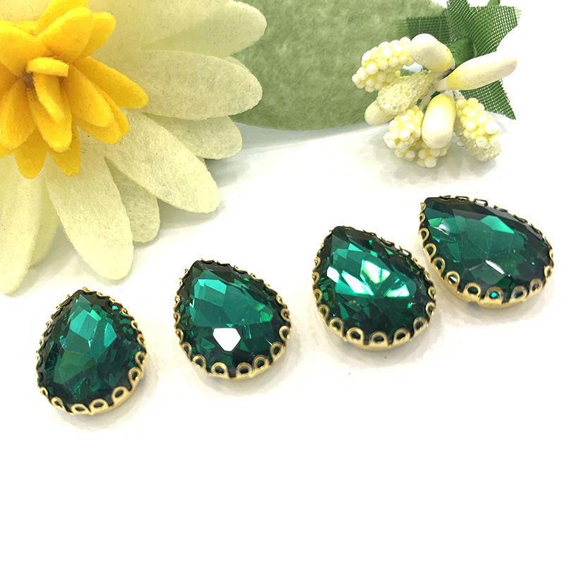 Water Drop Rhinestones D-Shaped Anti-Hook Gold Bottom DIY Wedding Shoes Accessories Lace Edge Diamond Super Flash Hand Sewing Drill Wholesale Water Drop Rhinestones D-Shaped Anti-Hook Gold Bottom DIY Wedding Shoes Accessories Lace Edge Diamond Super Flash Hand Sewing Drill Wholesale