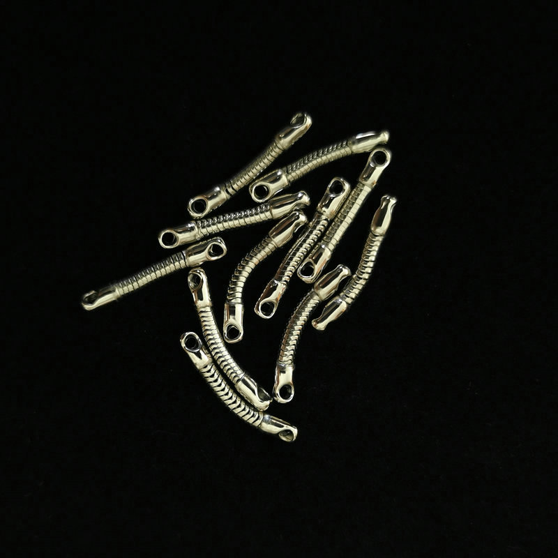 Hip Hop Style Snake Bones Chain Decorative Pendant Silver Necklace Chicken Buckle Bag Necklace Single Chain Clavicle Chain Electroplating Snake Chain