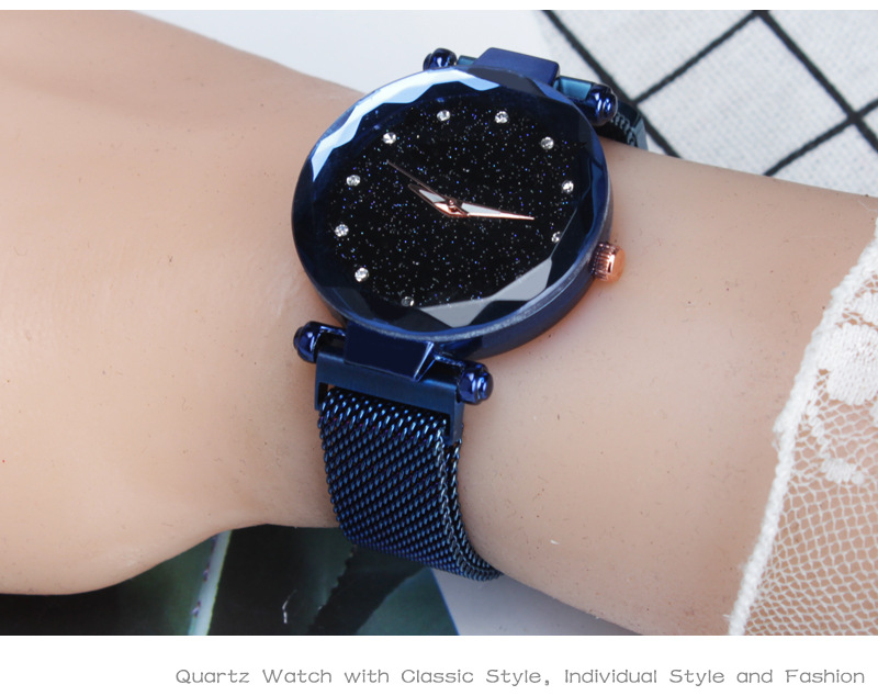 Factory Direct Sales One Piece Dropshipping Cross-Border Hot Internet Celebrity Hot Selling Same Starry Sky Diamond-Embedded Lazy Magnetic Buckle Women's Watch