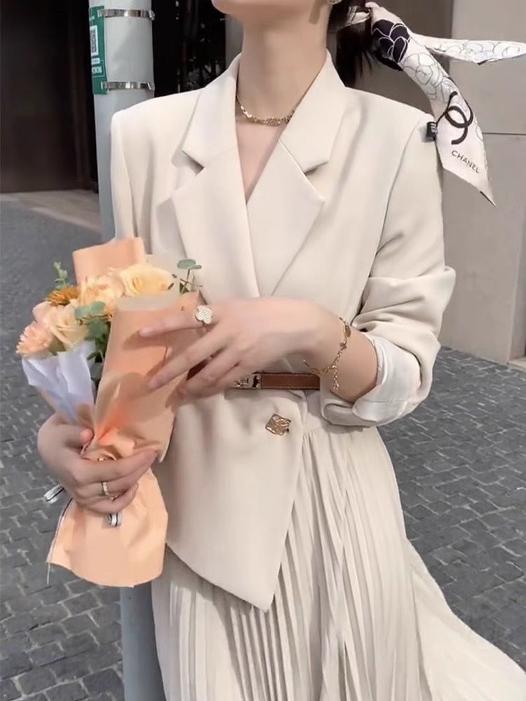 Korean Style Dress Stitching Fake Two-Piece Suit Pleated 2021 Autumn Korean Style Fashion Design Suit Long Skirt