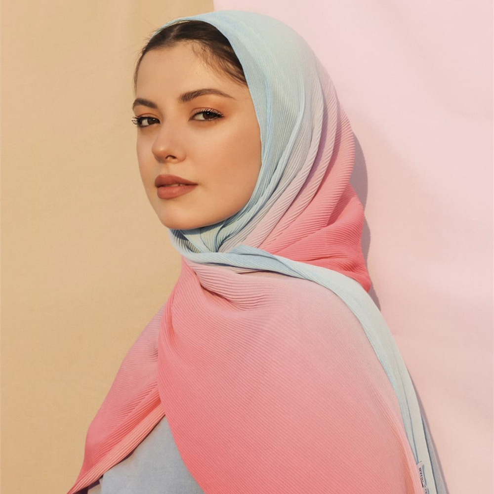 Hot sale new crinkled two-tone color bubble chiffon pleated solid shawls headband beach hijab summer Muslim wraps scarf 