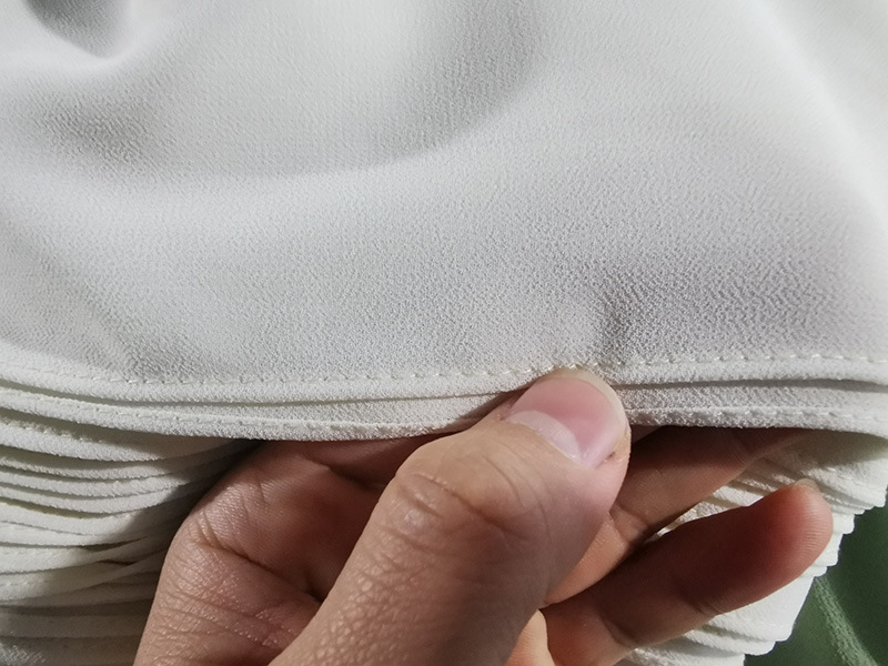 Monochrome National Pearl Chiffon Bubble Scarf Headscarf Women's Cover Scarf Wholesale Monochrome National Pearl Chiffon Bubble Scarf Headscarf Women's Cover Scarf Wholesale