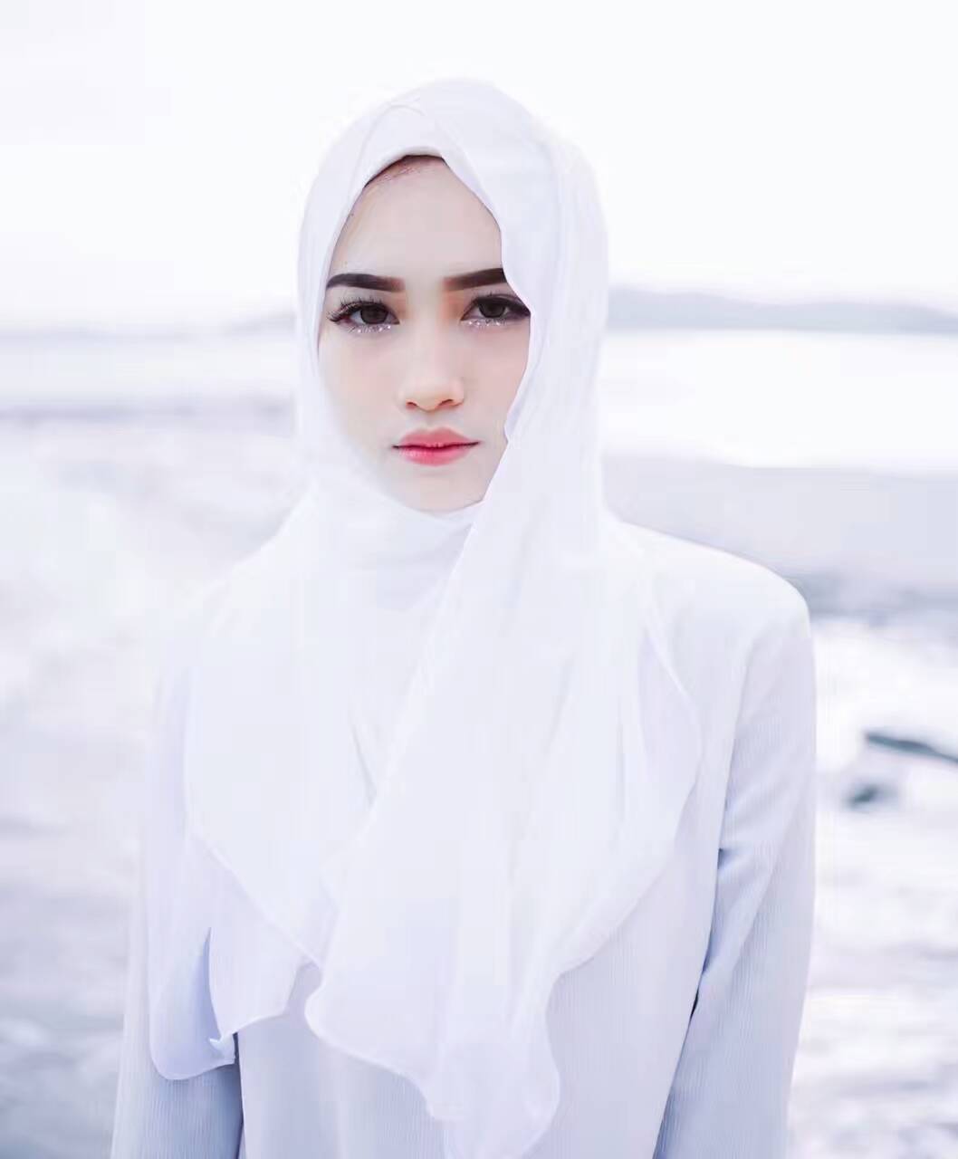 Monochrome National Pearl Chiffon Bubble Scarf Headscarf Women's Cover Scarf Wholesale Monochrome National Pearl Chiffon Bubble Scarf Headscarf Women's Cover Scarf Wholesale