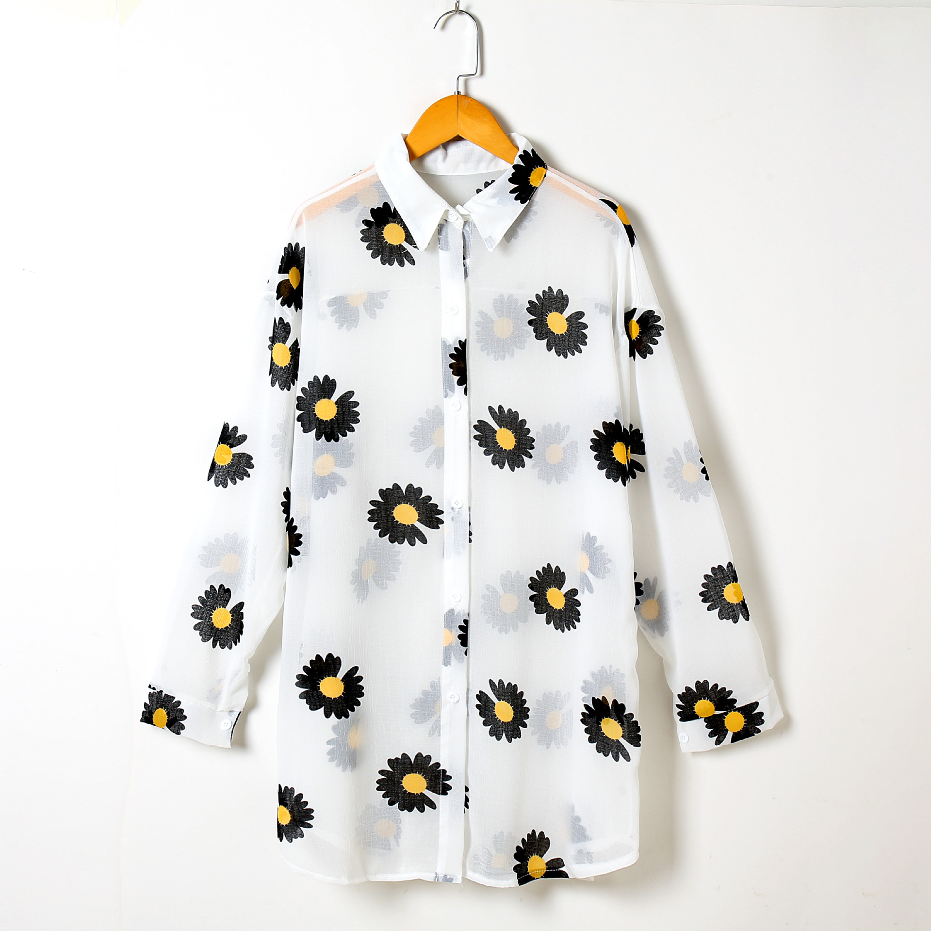 Sun Protection Shirt for Women 202 Summer Chrysanthemum Printed Shirt Sun Protection Clothing Large Size Loose Western Style Chiffon Thin Cardigan Sun Protection Shirt for Women 202 Summer Chrysanthemum Printed Shirt Sun Protection Clothing Large Size Loose Western Style Chiffon Thin Cardigan