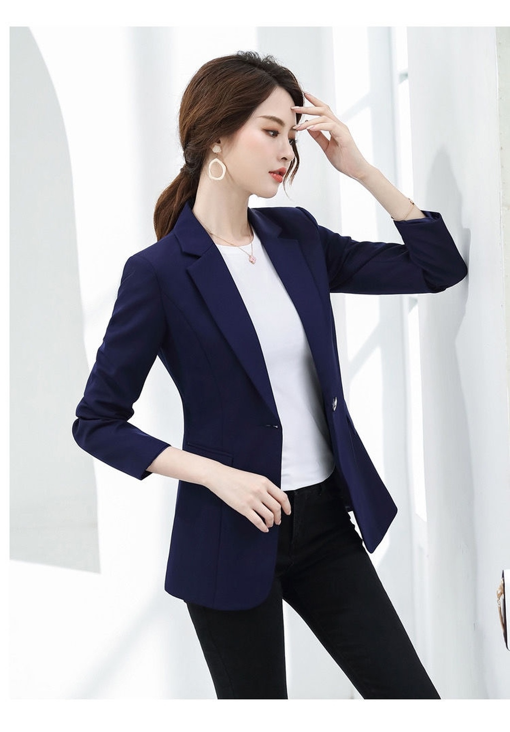 Small Suit Jacket for Women 2020 Spring and Autumn New Korean Style Slim Fit Casual Temperament Wild Women's Suit Jackets Top Small Suit Jacket for Women 2020 Spring and Autumn New Korean Style Slim Fit Casual Temperament Wild Women's Suit Jackets Top