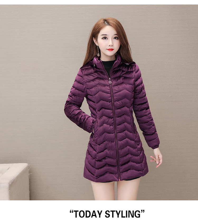 Autumn and Winter 2020 new down cotton-padded jackets for middle-aged and elderly women, padded cotton-padded jackets with thickened warm coats for slimming Autumn and Winter 2020 new down cotton-padded jackets for middle-aged and elderly women, padded cotton-padded jackets with thickened warm coats for slimming