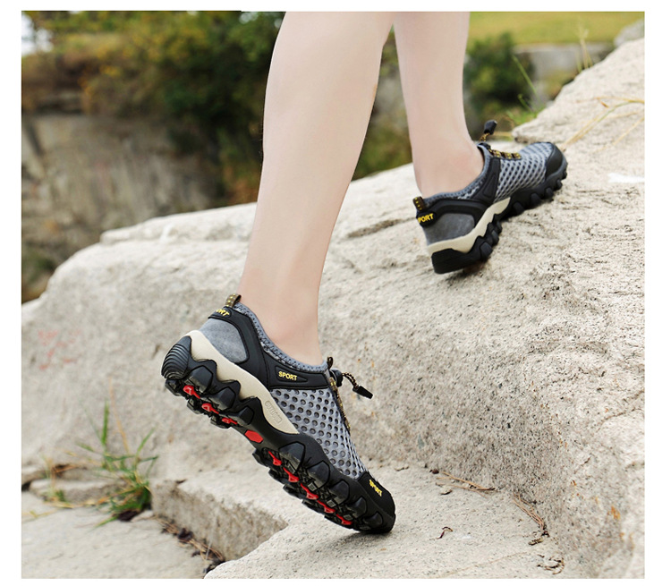 Men's Shoes Summer Outdoor Mesh Shoes Casual Breathable One Pedal Lazy Shoes Hiking Climbing Men's Sports Shoes Generation