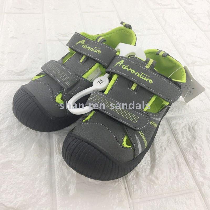 Beach shoes tong tong bao tou sandals toe guard beach shoes outdoor shoes breathing shoes