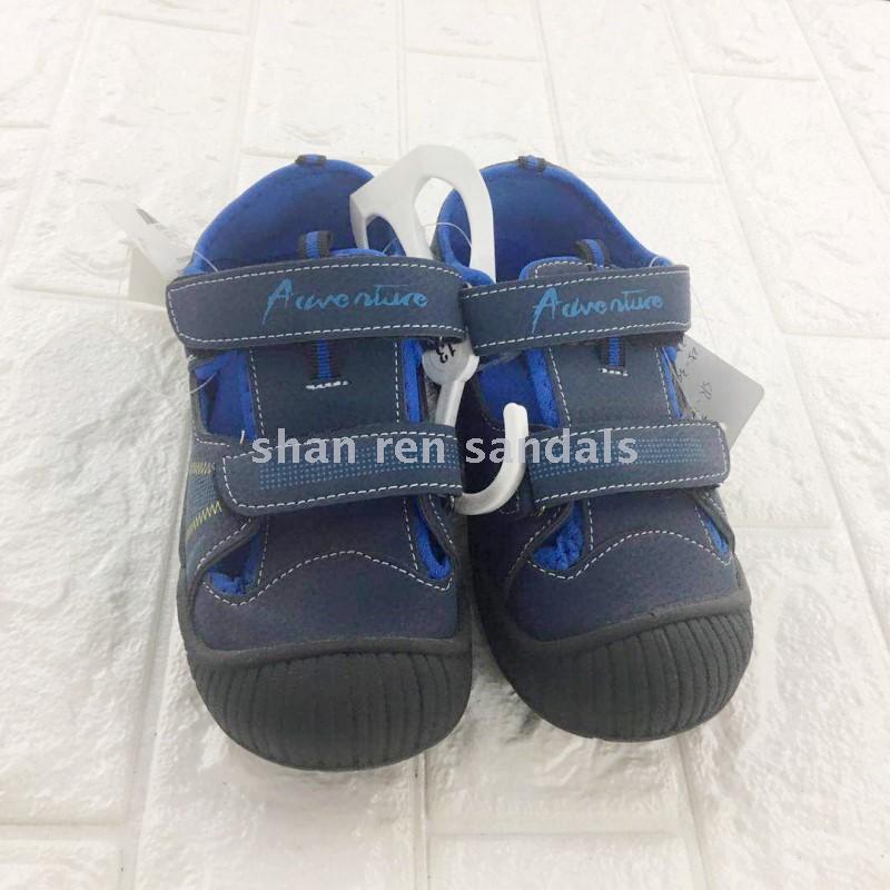 Beach shoes tong tong bao tou sandals toe guard beach shoes outdoor shoes breathing shoes Beach shoes tong tong bao tou sandals toe guard beach shoes outdoor shoes breathing shoes
