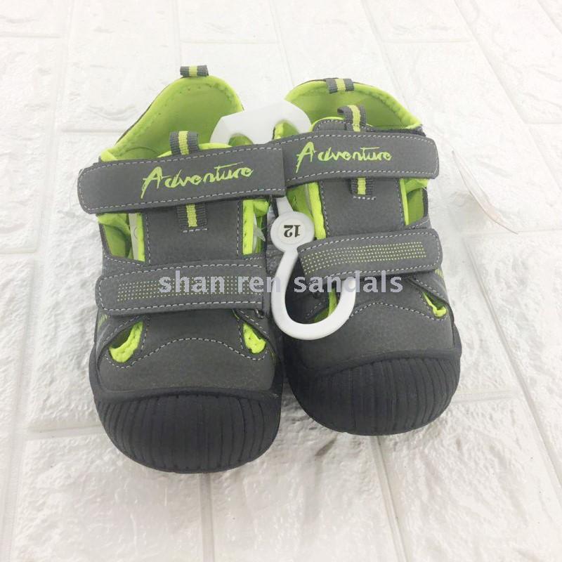 Beach shoes tong tong bao tou sandals toe guard beach shoes outdoor shoes breathing shoes Beach shoes tong tong bao tou sandals toe guard beach shoes outdoor shoes breathing shoes