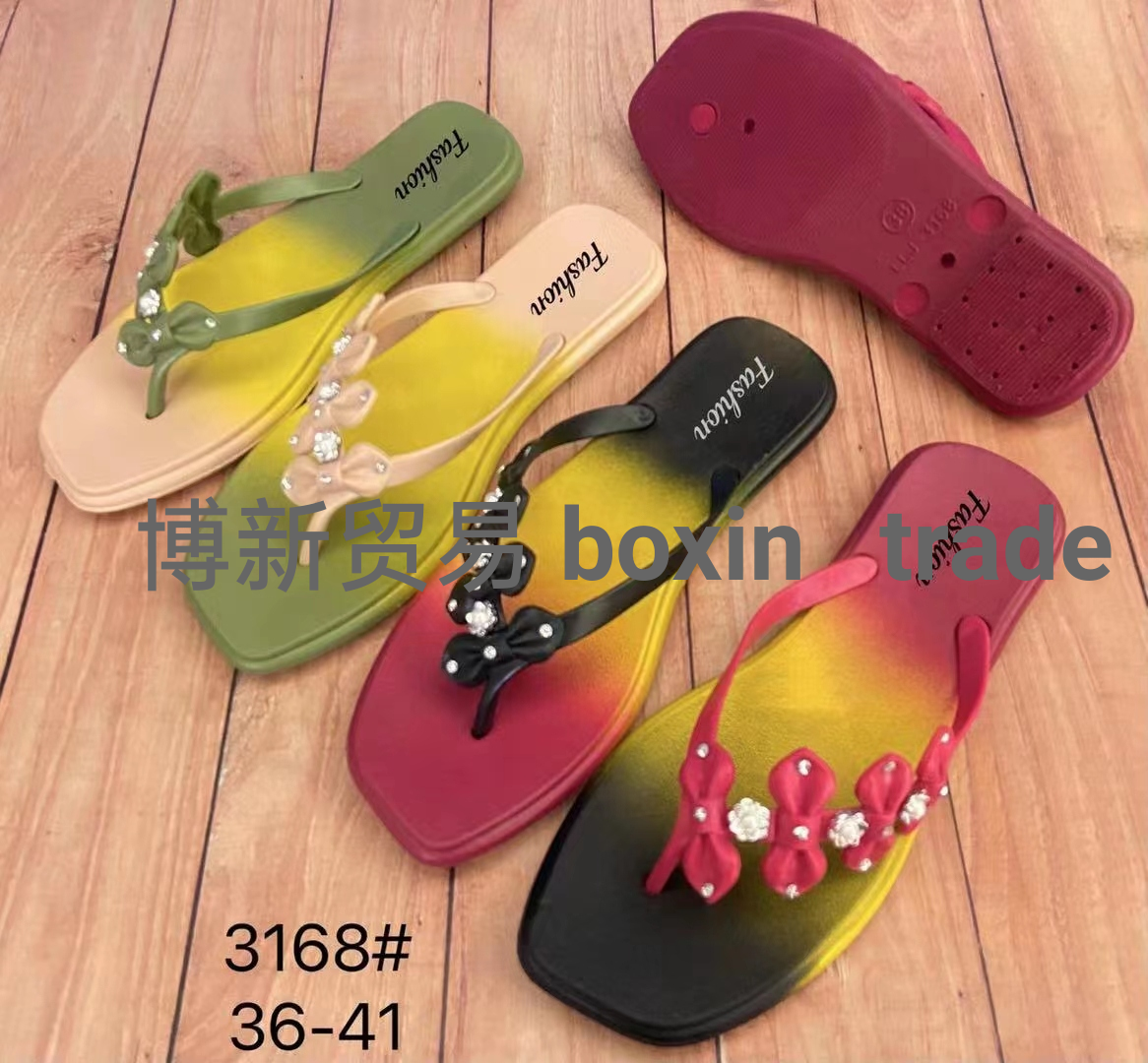 New Flat Sandals Women Summer Wear Fashion Trending Ins Flip Flops Simple Flower Flip-Flops Beach Shoes Women