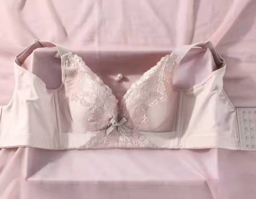 Five Breasted Memory Steel Ring Thin Cup Bra Widened Side Ratio Breast Holding Concentrated Shape Comfortable Breathable Underwear Hyaluronic Acid Five Breasted Memory Steel Ring Thin Cup Bra Widened Side Ratio Breast Holding Concentrated Shape Comfortable Breathable Underwear Hyaluronic Acid