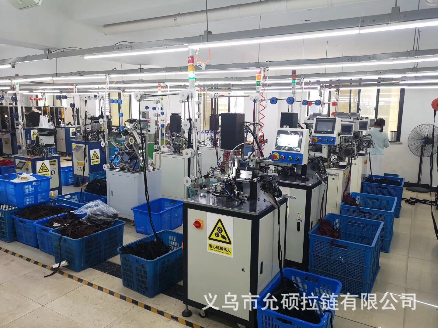 Factory Direct Sales No. 15 Metal Zipper Slider Clothing Shoes and Boots Bags High-End Environmentally Friendly Durable Customized Pull Head Factory Direct Sales No. 15 Metal Zipper Slider Clothing Shoes and Boots Bags High-End Environmentally Friendly Durable Customized Pull Head