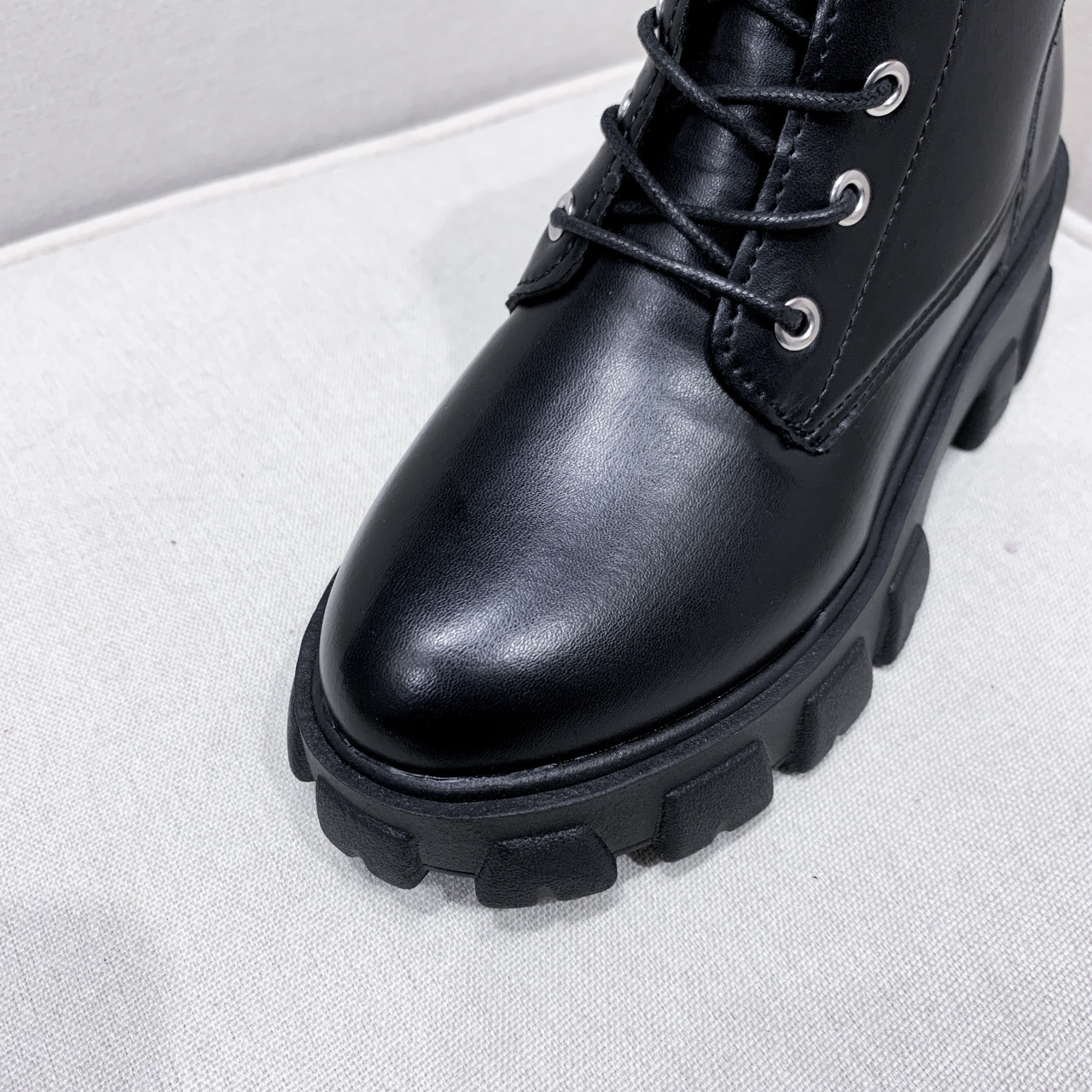 Black Martin Boots Women's 2020 Autumn and Winter New High Heel British Platform Online Influencer Fashion Casual Boots